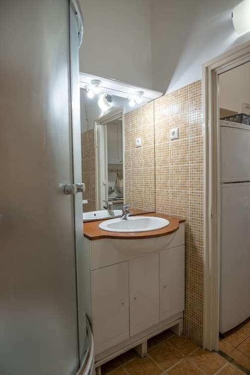Peaceful Central Stay Gozsdu Budapeste Exterior foto